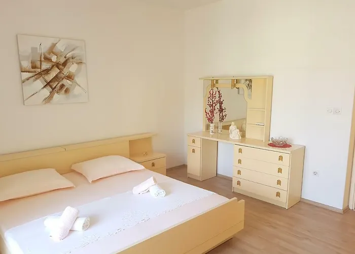 Sven Apartamento Hvar Town