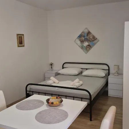 Apartment Sven
