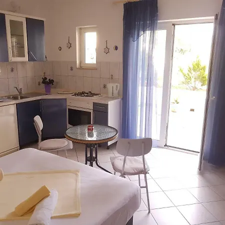 Apartment Sven Hvar Town