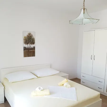 Apartment Sven