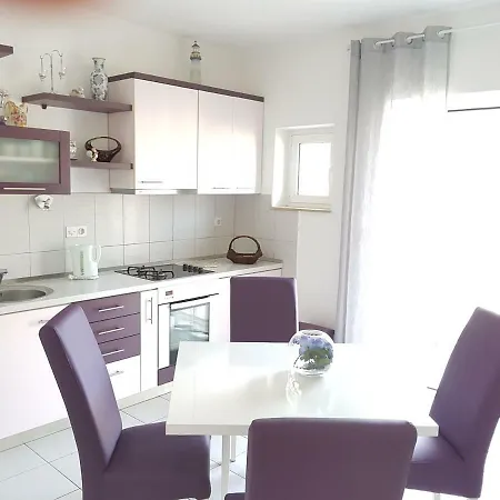 Apartment Sven Hvar Town