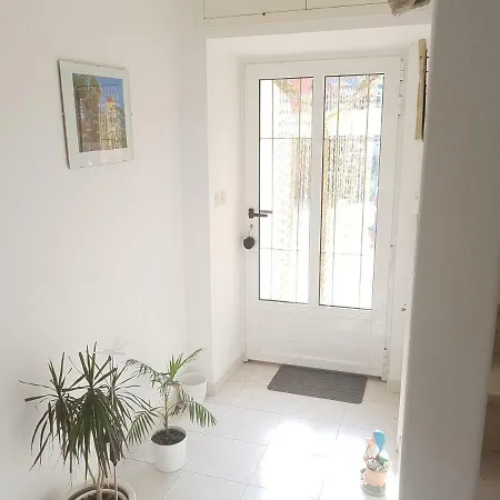 Sven Apartment