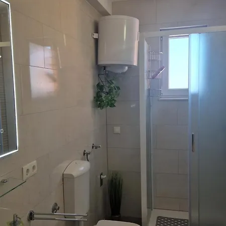 Sven 公寓 赫瓦尔