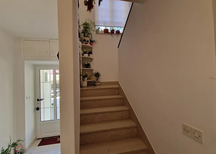 Sven Appartement *