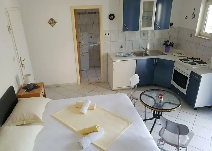 Appartement Sven Hvar Town